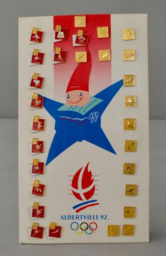 PRÉSENTOIR 29 PIN'S ALBERTVILLE 1992