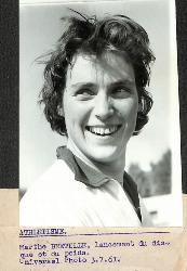 PHOTO ORIGINALE DE PRESSE D'ATHLÉTISME DE MARTHE BRETELLE DU 3 JUILLET 1961