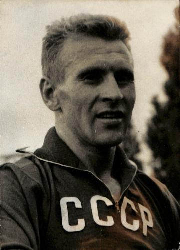 PHOTO ORIGINALE DE PRESSE D'ATHLÉTISME D'UN ATHLÈTE RUSSE (CCCP) ANNÉES 60