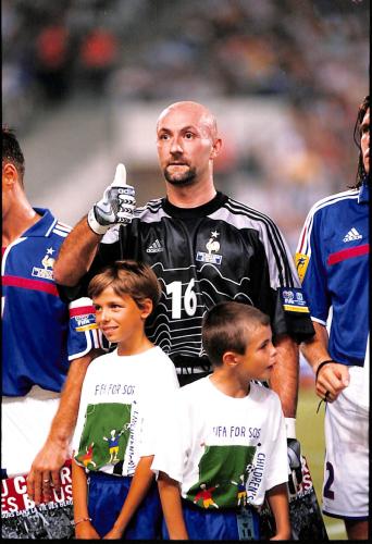 PHOTO ORIGINALE DE FABIEN BARTHEZ EQUIPE DE FRANCE