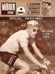 MIROIR SPRINT N°928 DU 16 MARS 1964