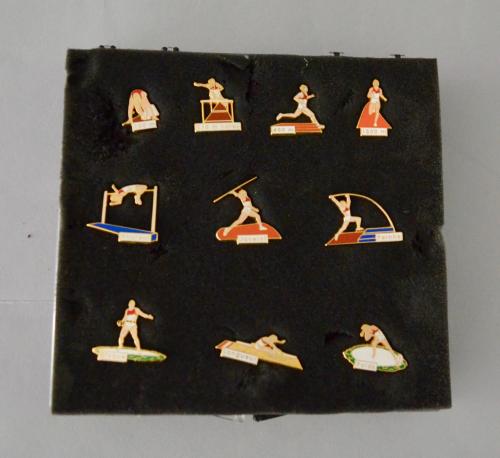 COFFRET 10 PIN'S ATHLÉTISME BARCELONE 1992
