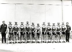 PHOTO ORIGINALE DE PRESSE DE L'ÉQUIPE GITANE 1972