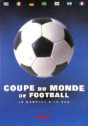 LIVRE "L'ÉQUIPE" SUR LA COUPE DU MONDE DE FOOTBALL