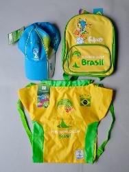 ENSEMBLE PRODUITS OFFICIELS COUPE DU MONDE FOOTBALL BRÉSIL 2014