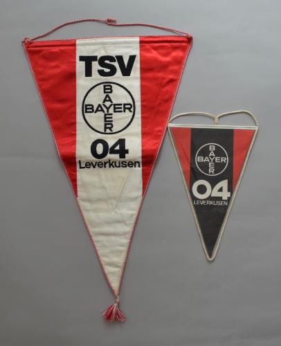 FANIONS DU BAYER LEVERKUSEN