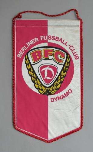 FANION DU DYNAMO BERLIN