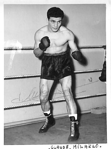 Carte photo dédicacée par Claude Milazzo.