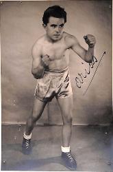 Carte photo dédicacée par Arias.