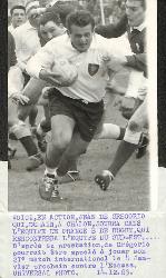 PHOTO ORIGINALE DE PRESSE DE JEAN DE GRÉGORIO AVEC L'ÉQUIPE DE FRANCE DU 14 DÉCEMBRE 1963