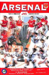 PROGRAMME OFFICIEL COUPE DES VAINQUEURS DE COUPES ARSENAL VS AJ AUXERRE DU 2 MARS 1995