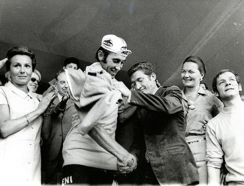 PHOTO ORIGINALE DE PRESSE DE MERCKX ET GUIMARD AU TOUR DE FRANCE 1972