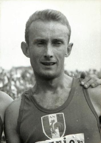 PHOTO ORIGINALE DE PRESSE D'ATHLÉTISME DE JEAN WADOUX DU 3 JUIN 1964
