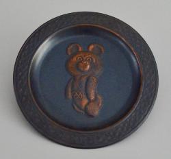 ASSIETTE METAL MASCOTTE MISHA MOSCOU 1980