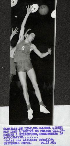 PHOTO ORIGINALE DE PRESSE DE JACQUES CABALLÉ AVEC LYON LE 29 NOVEMBRE 1963