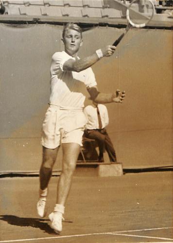 PHOTO ORIGINALE DE PRESSE DE LEWIS HOAD BATTANT PAUL RÉMY À ROLLAND GARROS DU 11 SEPTEMBRE 1960