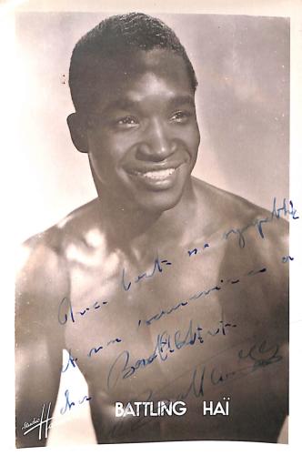 Carte photo dédicacée par Baitling Hai.