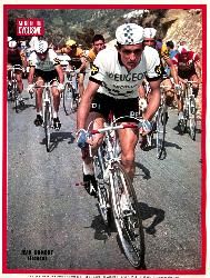 PHOTO DE JEAN DUMONT SUPPLÉMENT DU MIROIR DU CYCLISME 1968