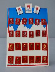 PRÉSENTOIR 24 PIN'S ALBERTVILLE 1992