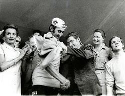 PHOTO ORIGINALE DE PRESSE DE MERCKX ET GUIMARD AU TOUR DE FRANCE 1972