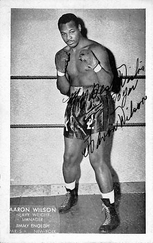 CARTE PHOTO AUTOGRAPHIÉE D'AARON WILSON